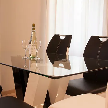 Apartment Lg